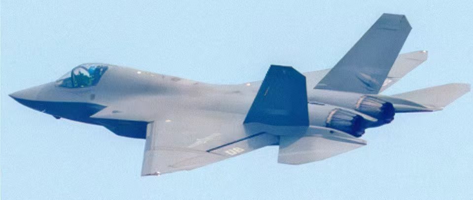 歼-35隐形战斗机